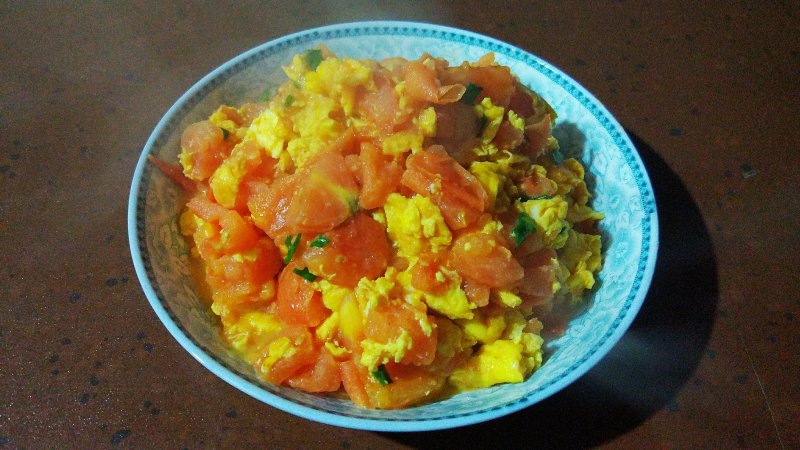 鸡蛋美食——小餐馆里的番茄炒蛋(特色海绵鸡蛋版)的做法