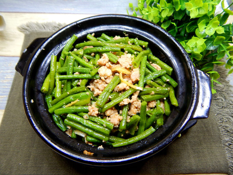 沙茶肉末豆角的做法