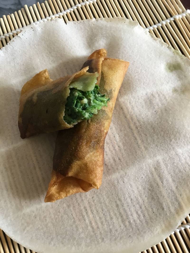 春季野菜：荠菜春卷的做法