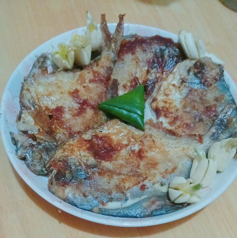 电饼铛煎鲳鱼的做法