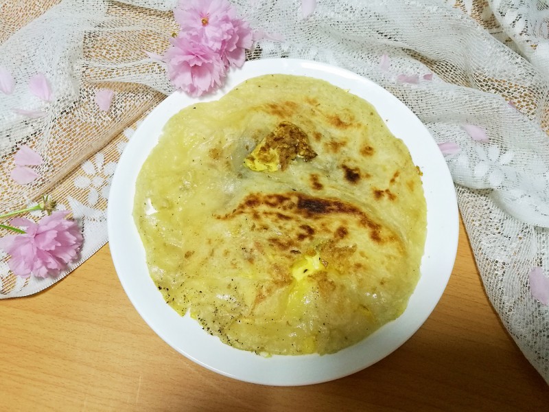 鸡蛋灌饼的做法