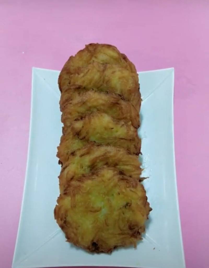 土豆丝小饼的做法