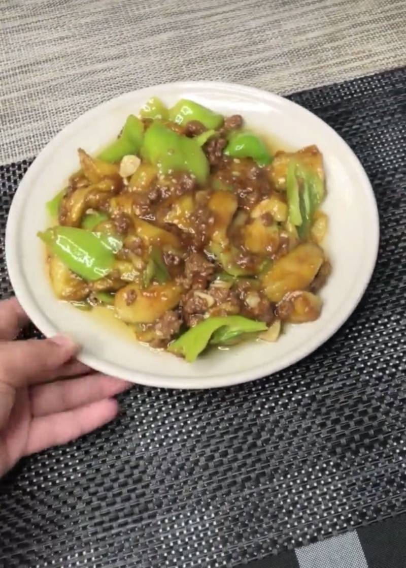 肉末烧茄子的做法