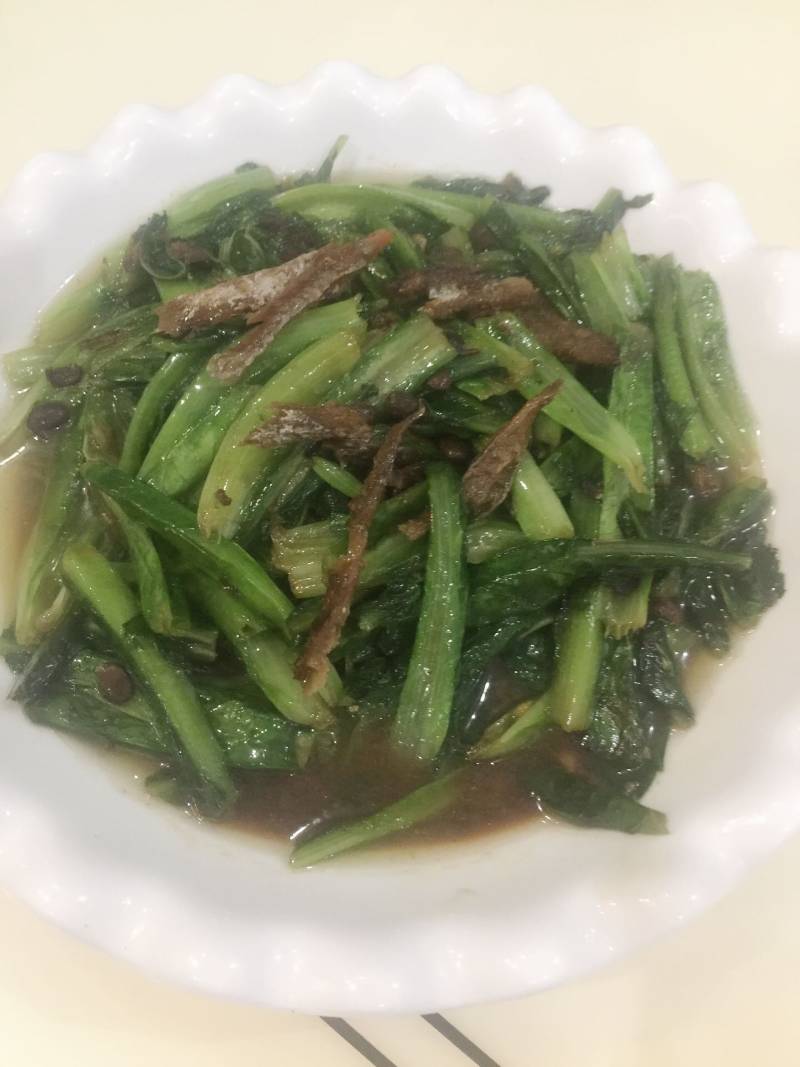 豆豉鲮鱼炒麦菜的做法