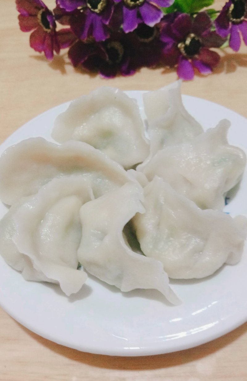 鸡蛋虾皮水饺的做法