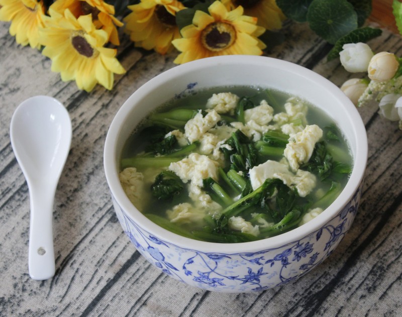 “家常菜”鸡毛菜蛋汤的做法