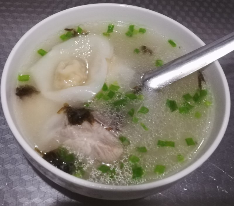 高汤馄饨的做法