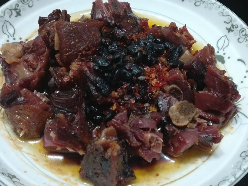 豆豉辣椒蒸腊鸭腿的做法