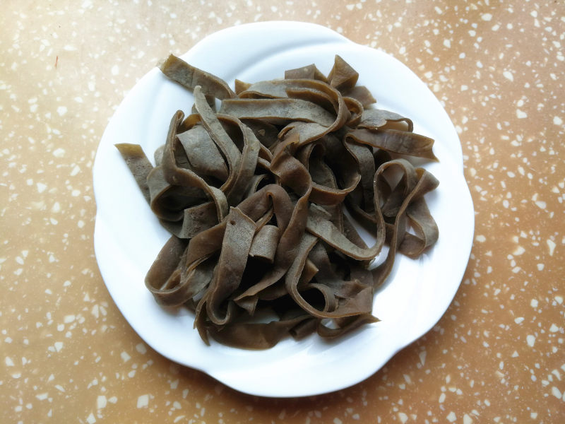 黑豆浆粉皮的做法