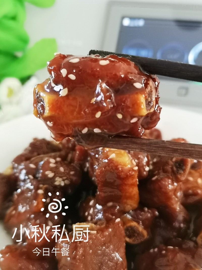 邢小秋~年夜饭无水蜜汁排骨 的做法