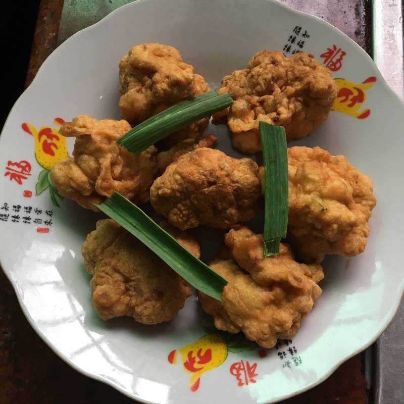 炸肉圆子的做法