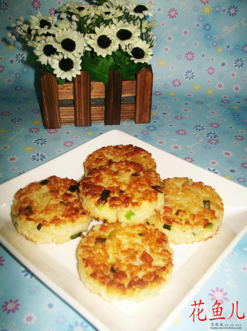 香葱蟹柳米饭饼的做法