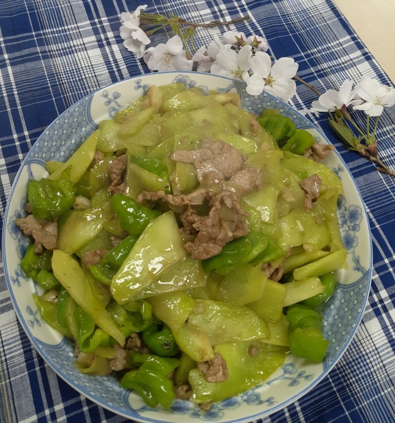 青笋肉片的做法