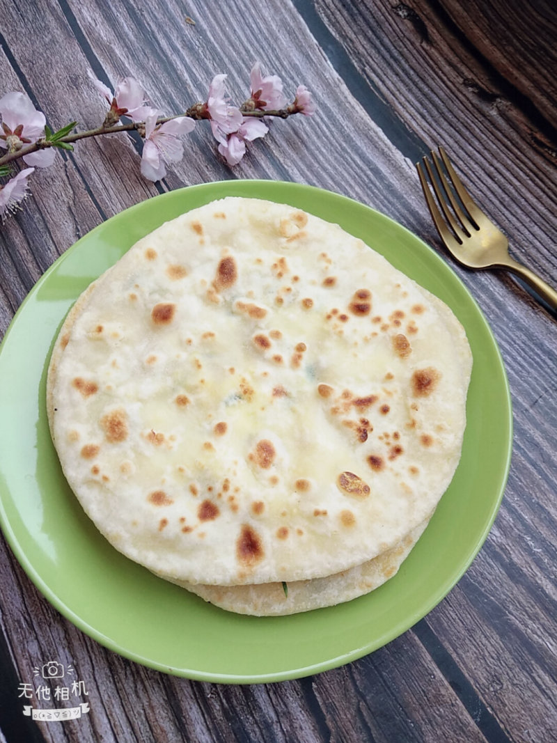 鸡蛋灌饼的做法