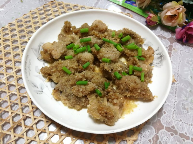 粉蒸鸡肉的做法