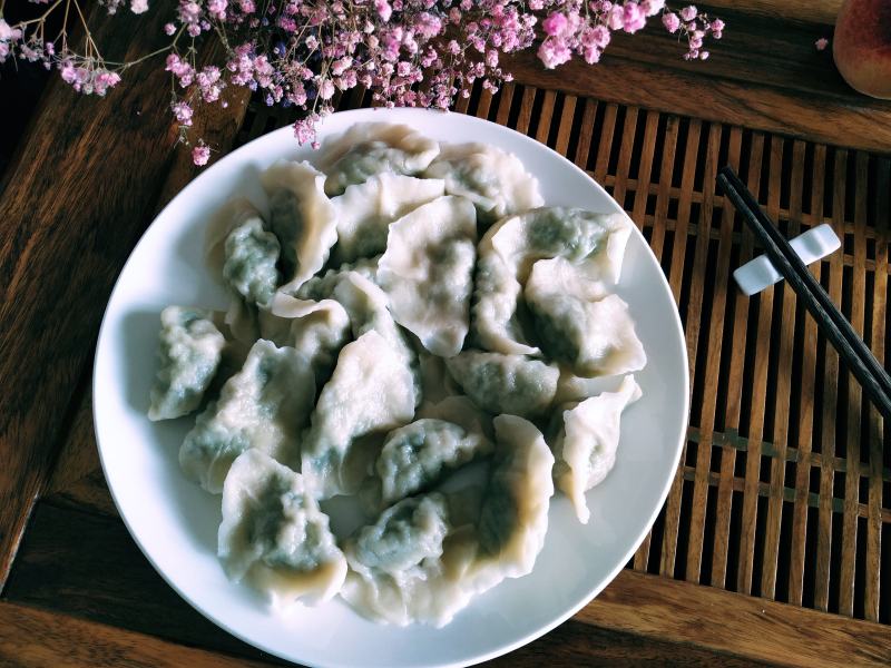 芹菜肉饺子的做法