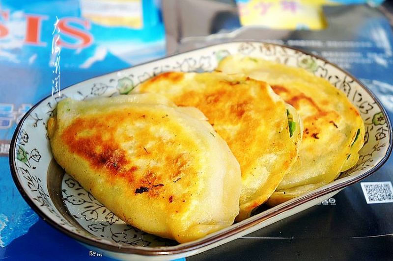 烫面韭菜鸡蛋馅煎饺的做法