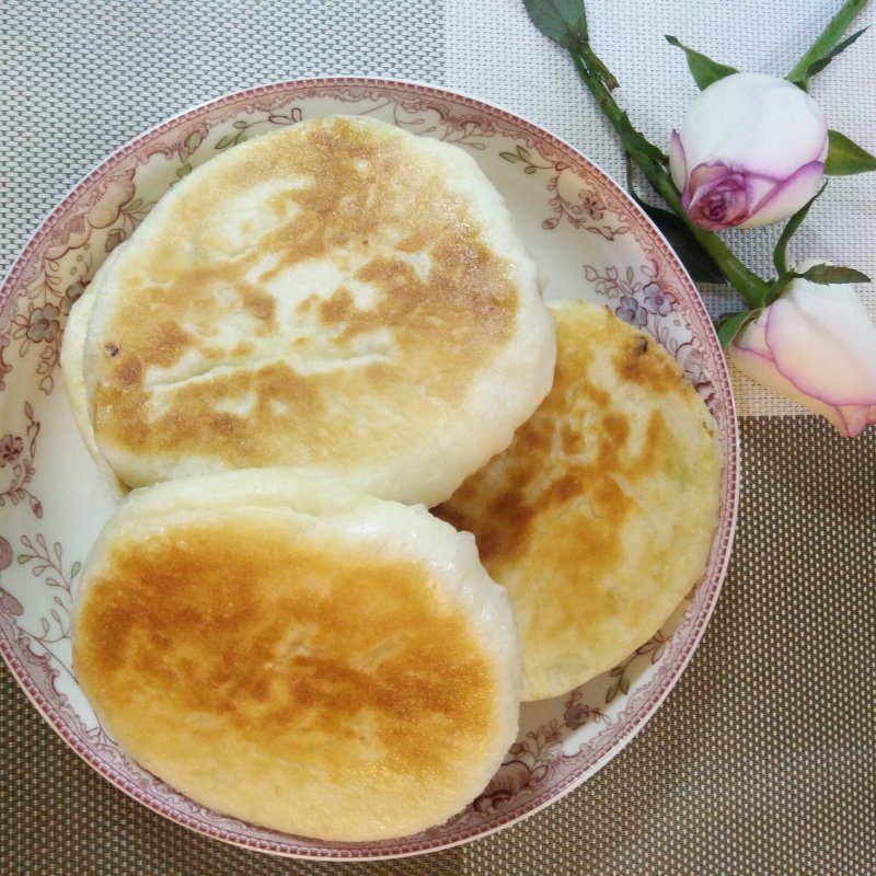 油酥发面葱花小饼的做法