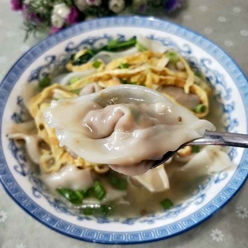 鸡汤山药猪肉馄饨的做法