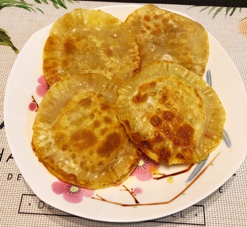 饺皮火腿饼的做法