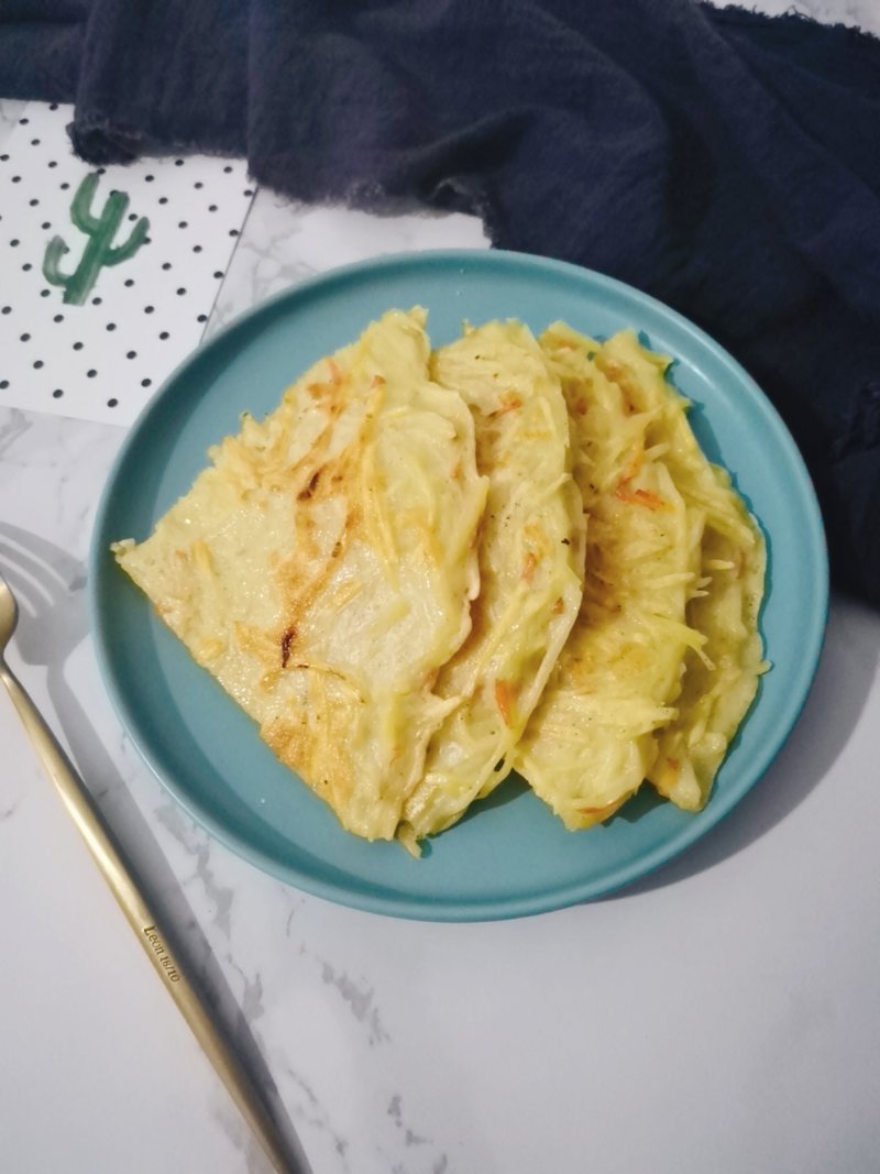 土豆鸡蛋饼的做法