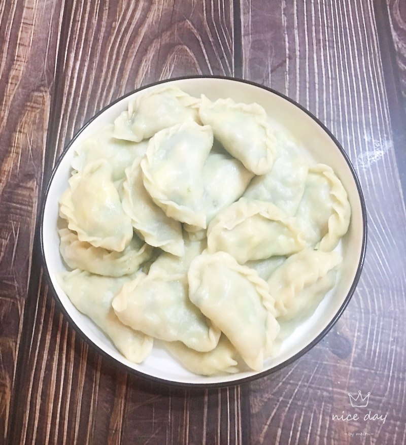 韭菜油条馅水饺的做法