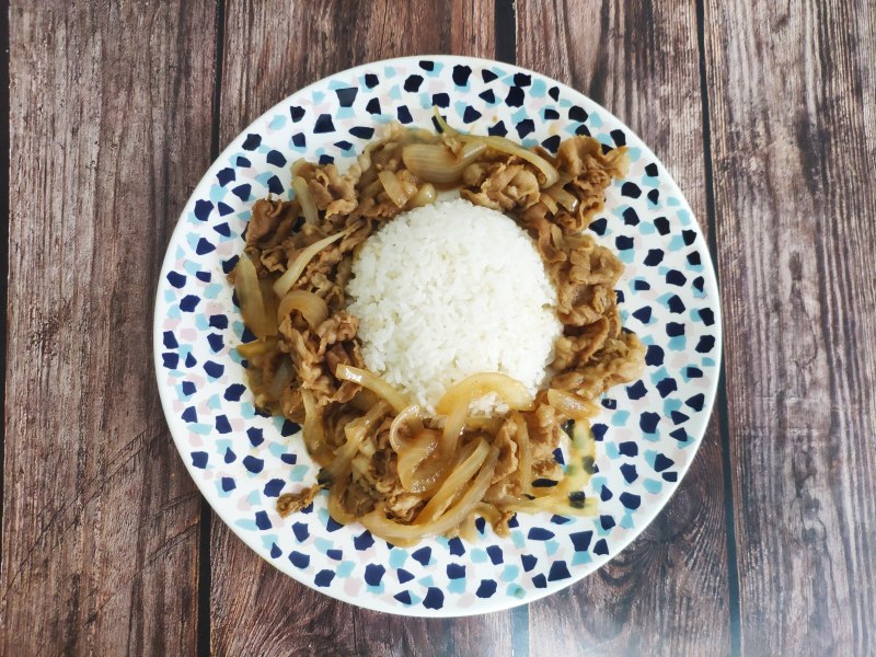 吉野家牛肉饭的做法