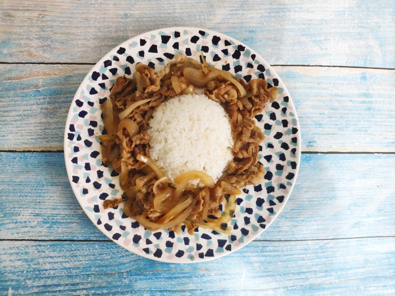 吉野家牛肉饭的做法