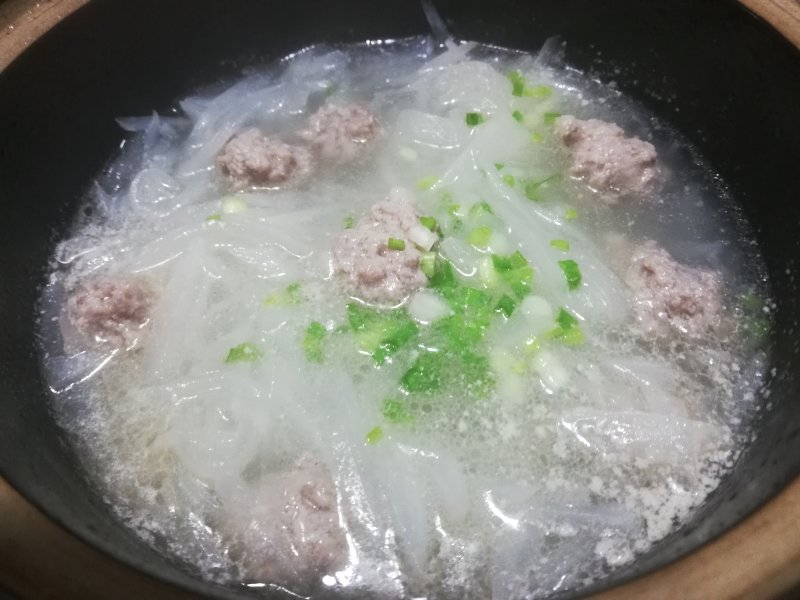 萝卜丝肉丸汤的做法