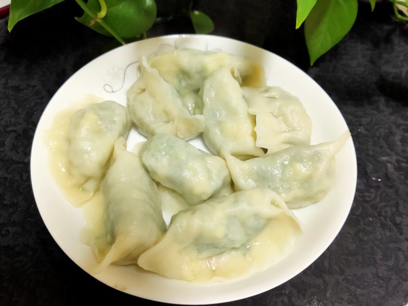 小白菜素水饺的做法