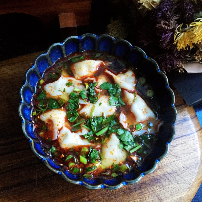 酸汤荠菜饺子的做法