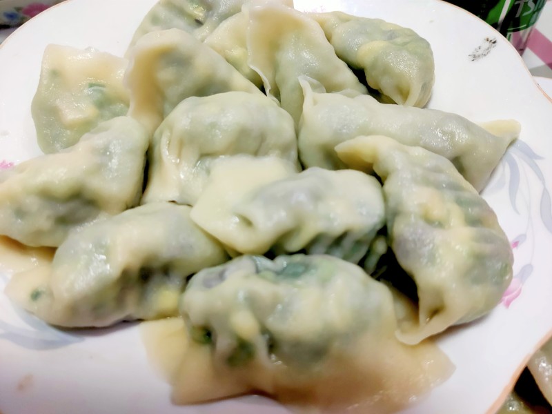 菠菜三鲜饺子的做法