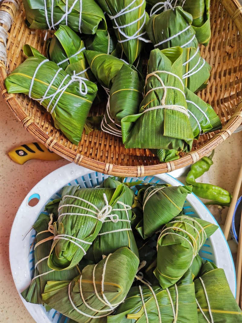 碱水粽（蜜枣粽）的做法