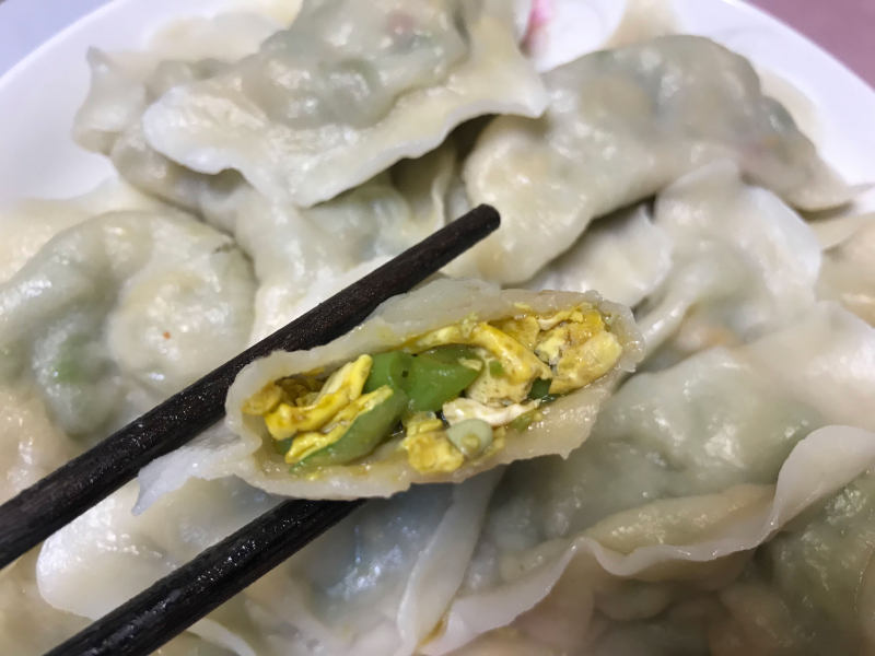 豇豆鸡蛋水饺的做法