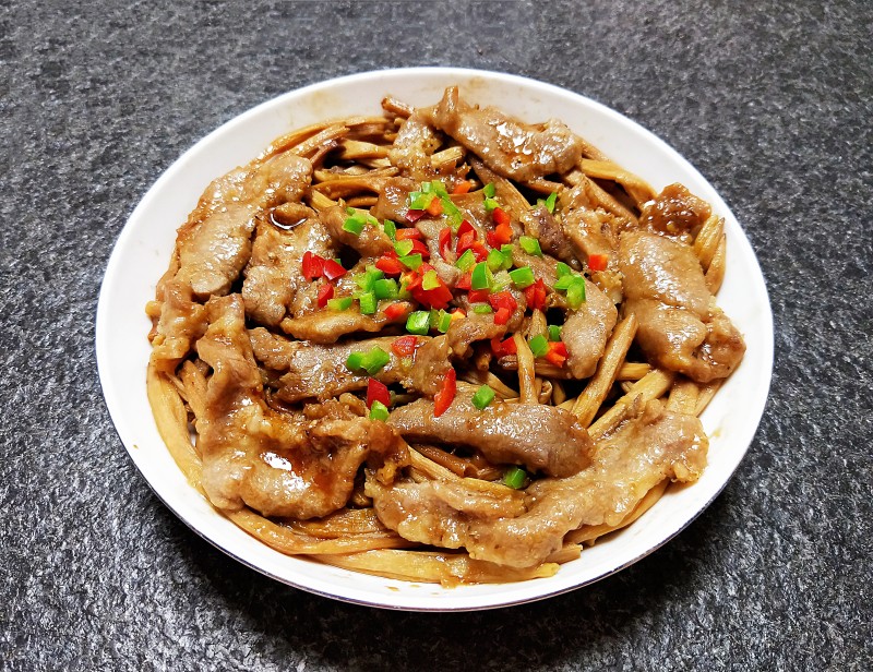 金针菜蒸肉片 的做法