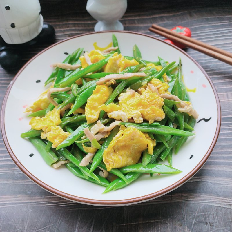 肉丝鸡蛋炒芸豆的做法