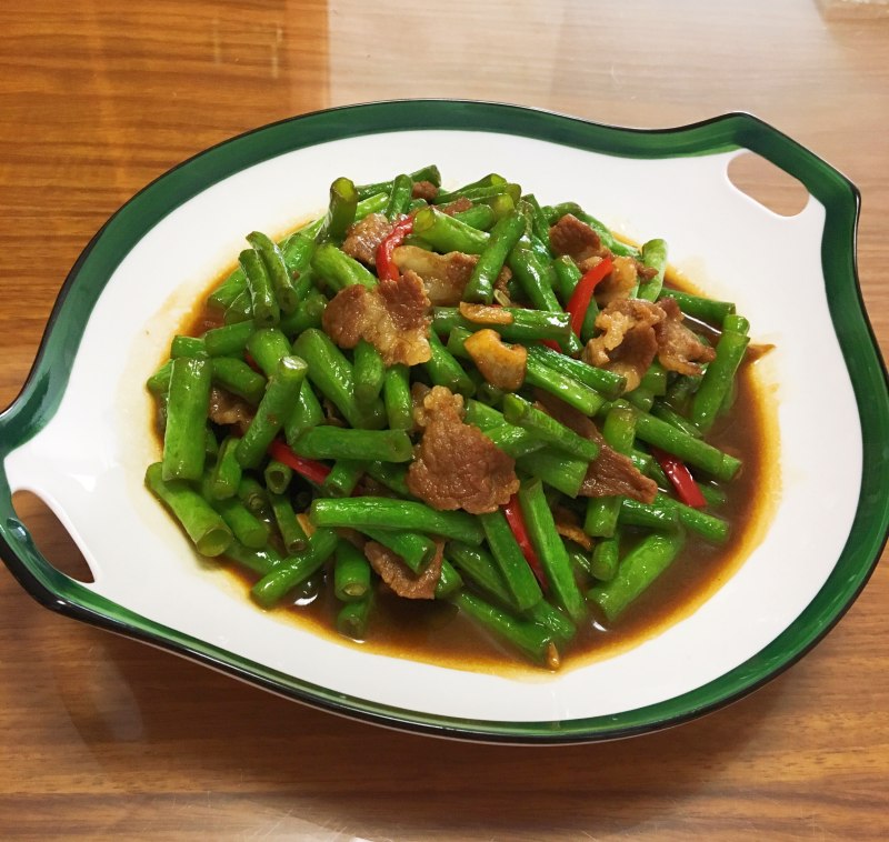 肉片炒豆角的做法