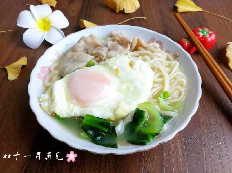 青菜鸡蛋敲肉面的做法