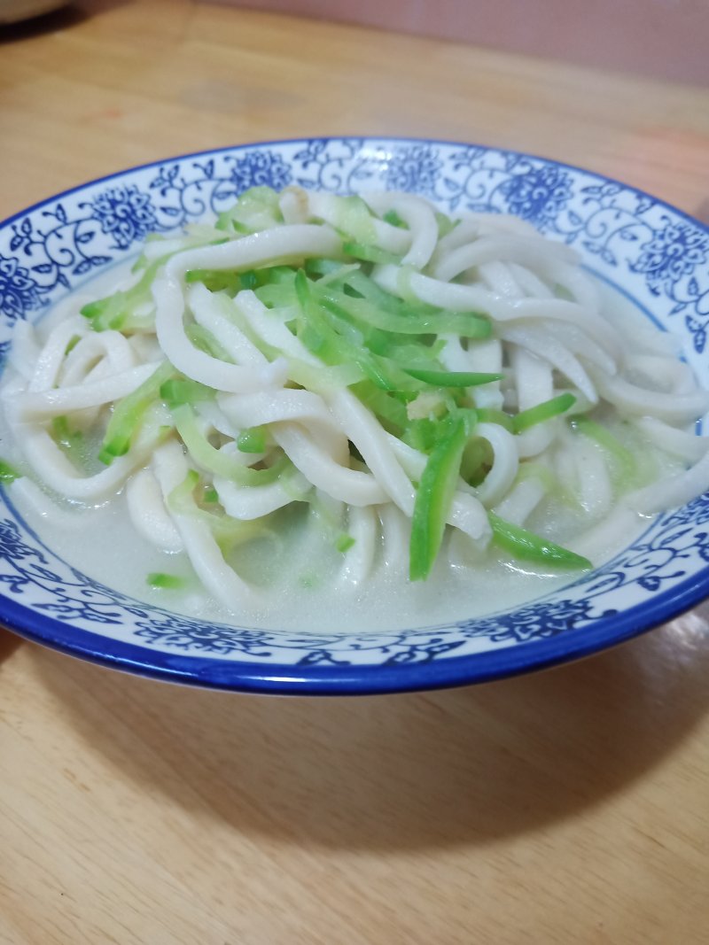 “热汤面”黄豆面面条的做法