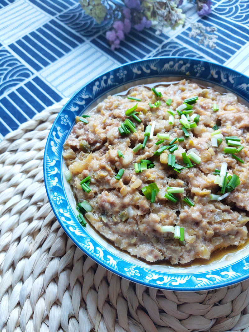 榨菜蒸肉饼的做法