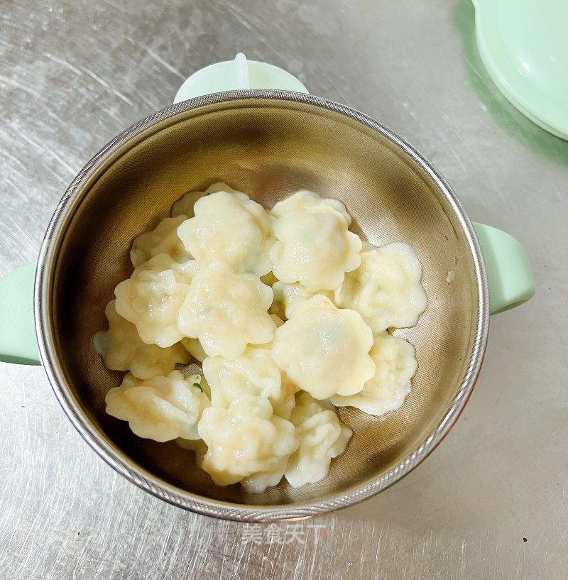 宝宝辅食之虾仁小馄饨的做法