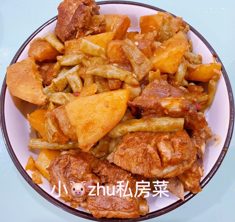 土豆豆角焖排骨的做法