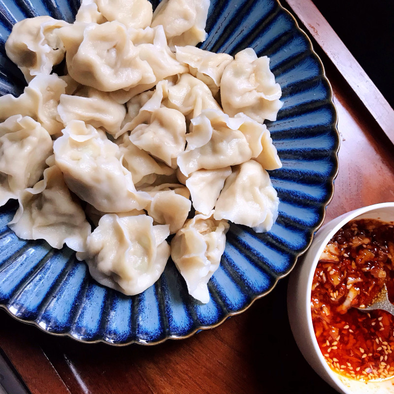 韭黄牛肉水饺的做法