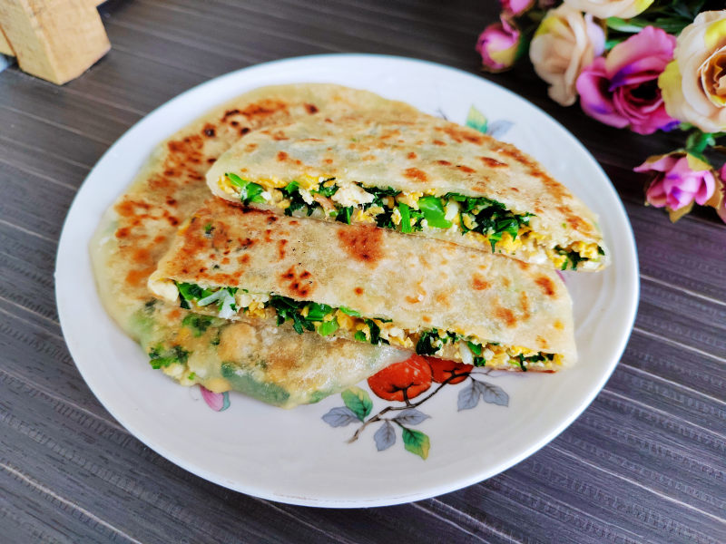 芥菜鸡蛋豆腐馅饼的做法