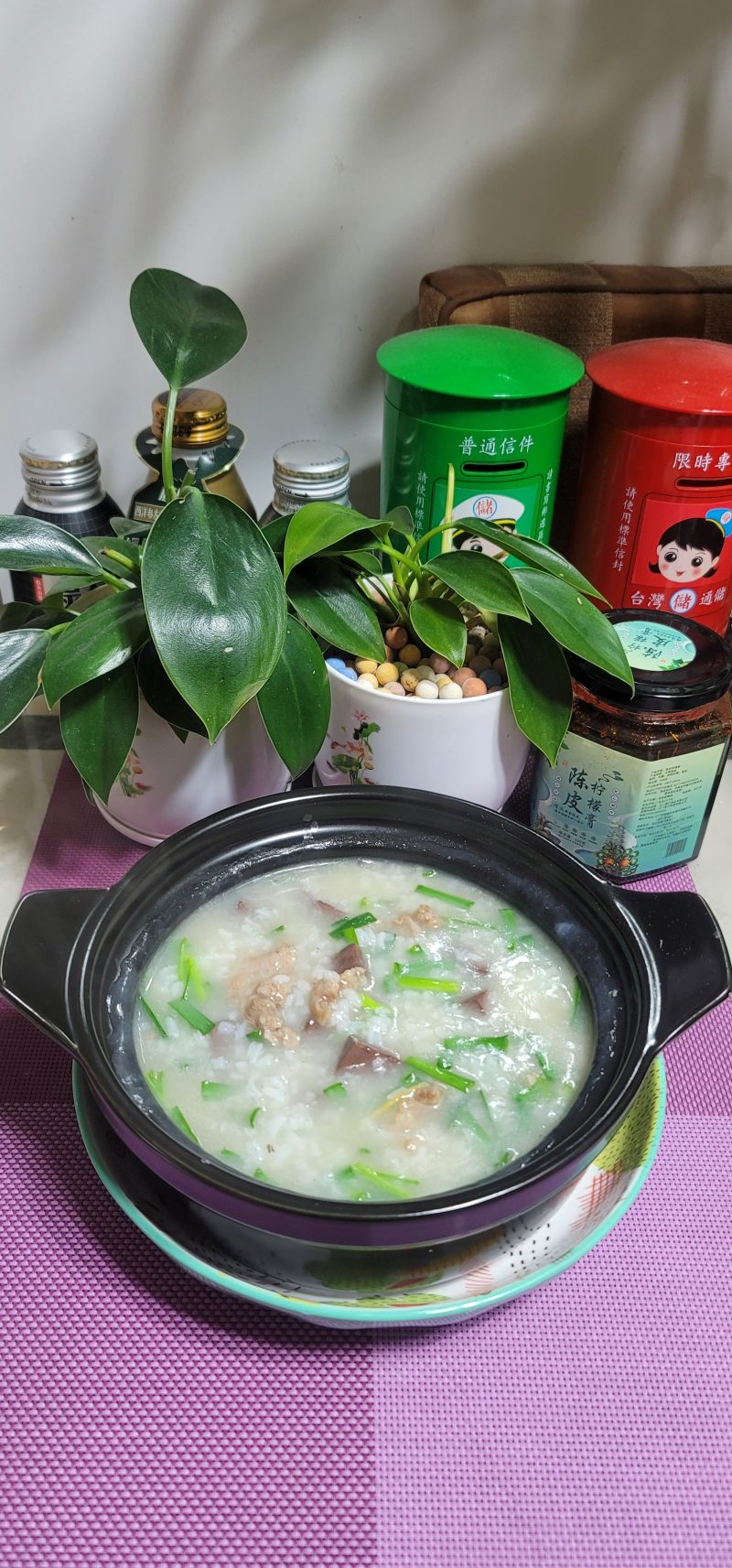 猪红牛肉韭菜粥的做法