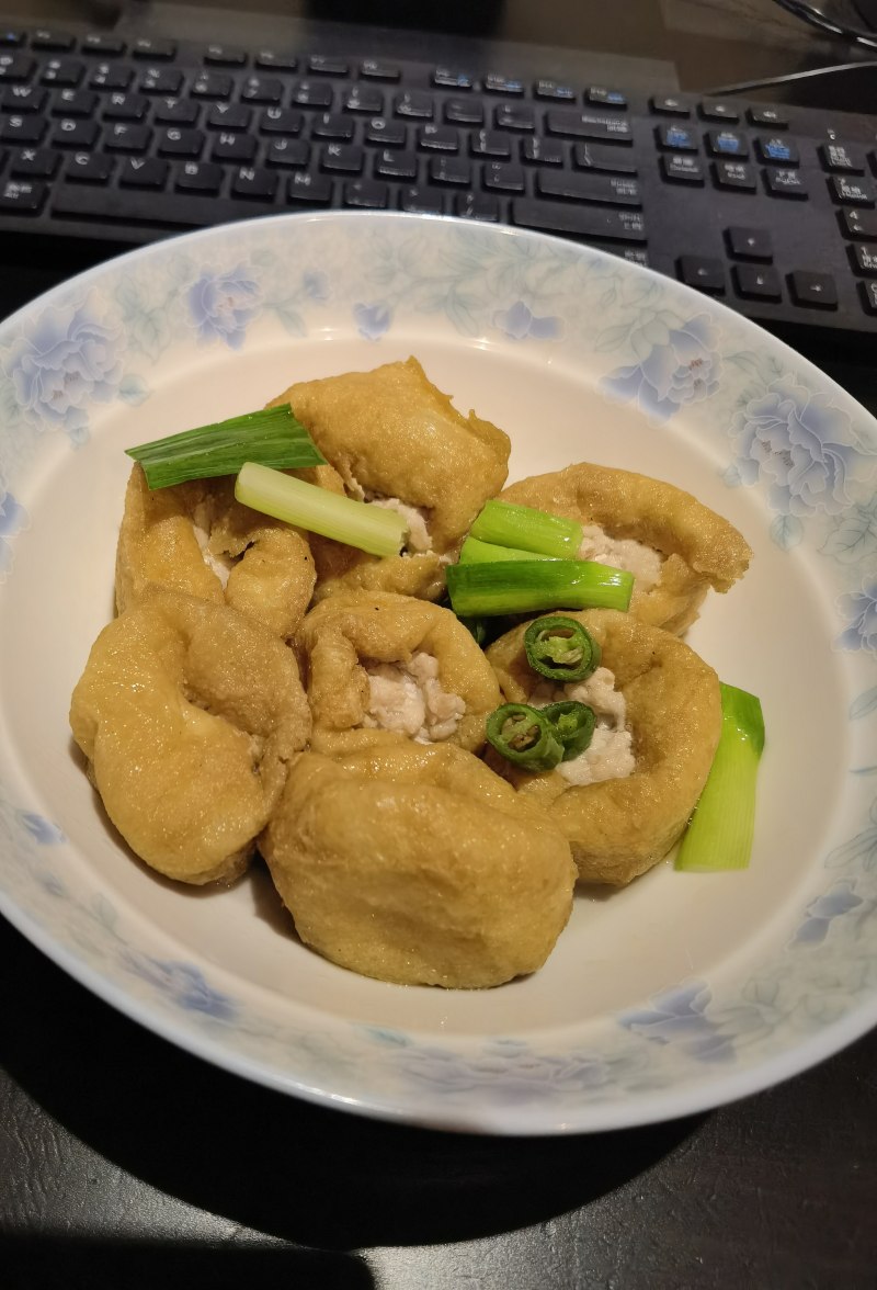 油豆腐包肉的做法