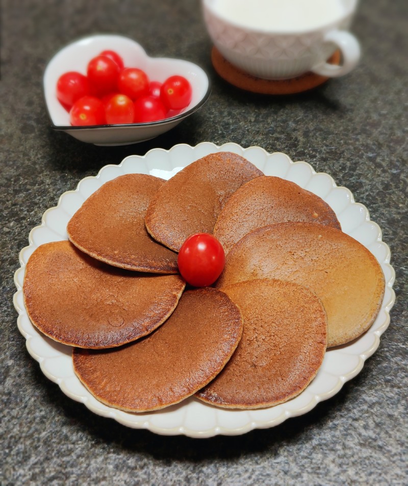 黑全麦小饼的做法