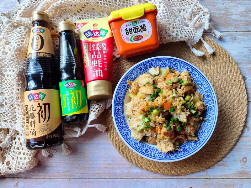 饭菜一锅出—鸡腿土豆焖饭的做法