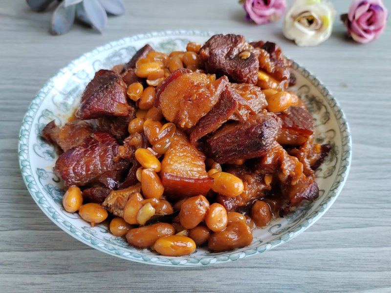 花生黄豆红烧肉的家常做法 花生黄豆红烧肉怎么做好吃