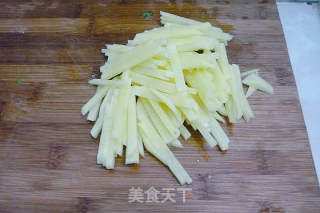 双椒土豆丝的做法步骤：3